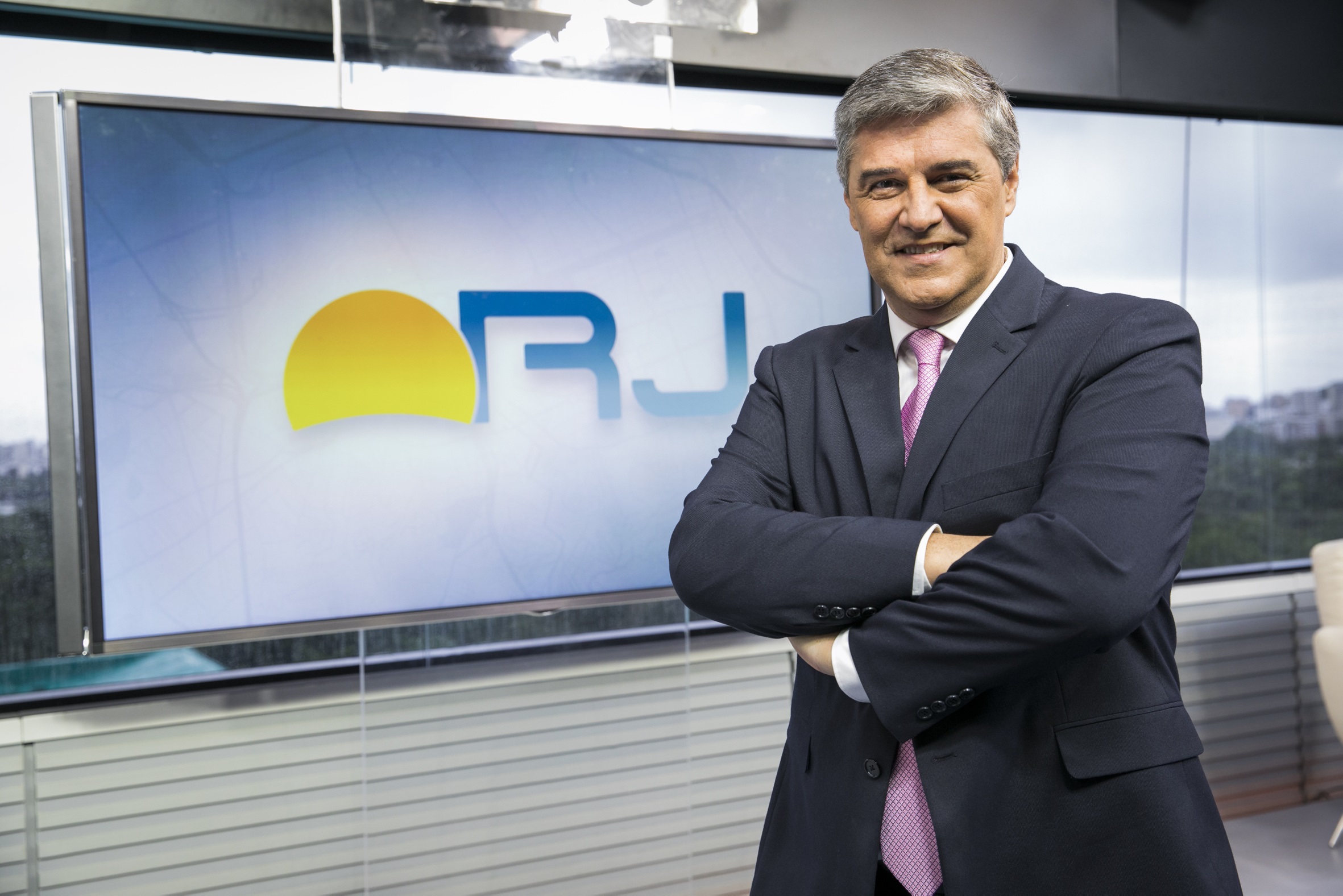 Jornais locais da Rede Globo no Rio de Janeiro estreiam nova identidade  visual | TELA VIVA News