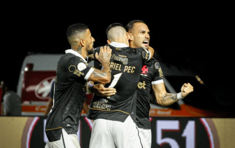 SBT vai transmitir jogos do Vasco, como mandante, no Campeonato Carioca